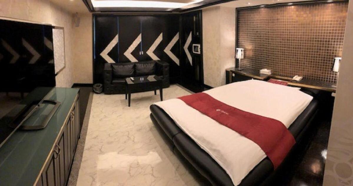 Prime Hotel Fulula プライムホテル フルーラ (Adults Only) Osaka Exterior photo
